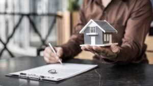 seguro caución para promotores inmobiliarios